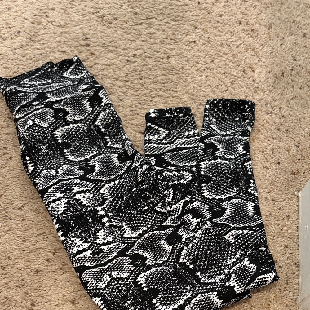 Reptile Patterned Leggings
